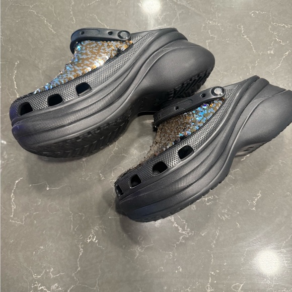 Black Platform Clogs with Sequins - Picture 3 of 3